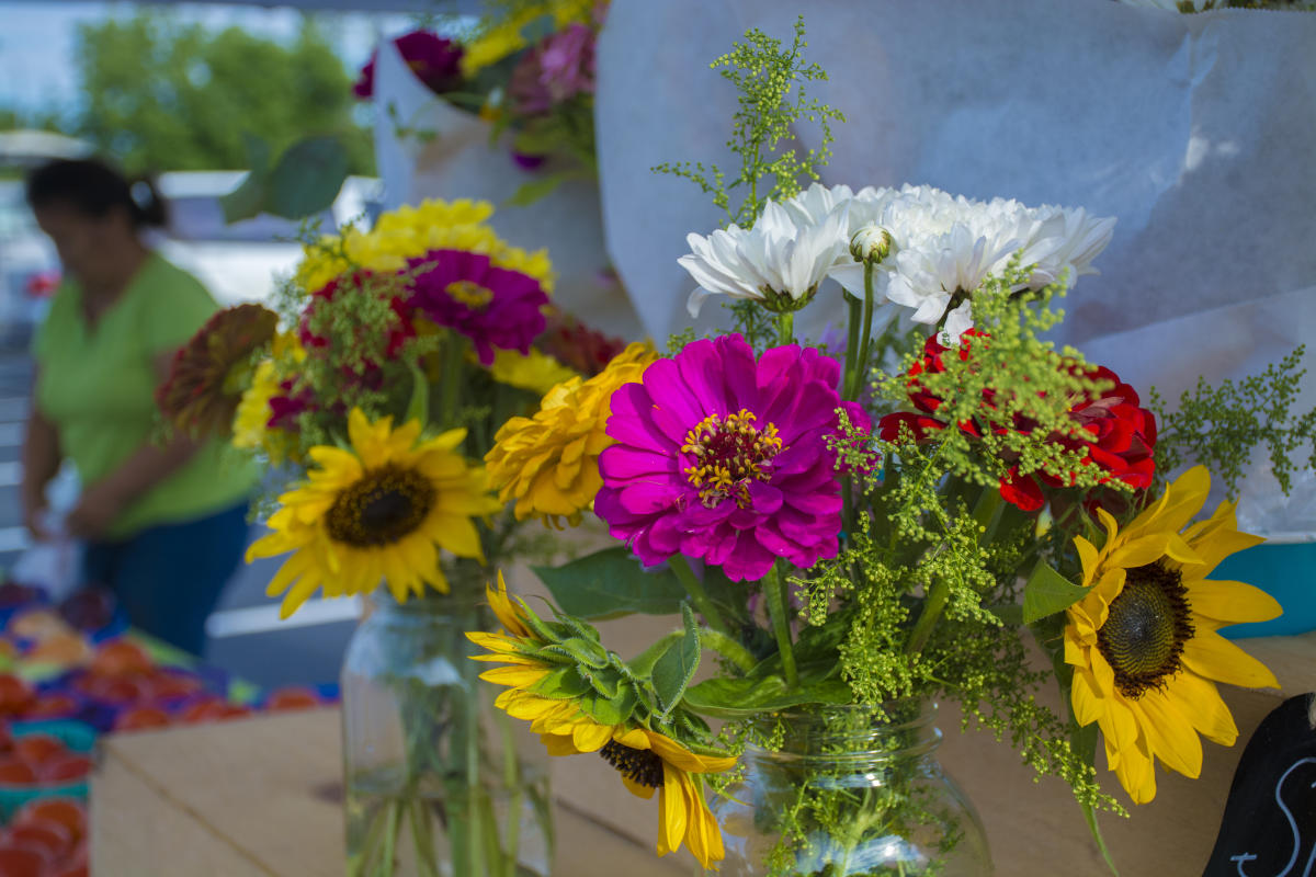 Farmers Market - Flowers